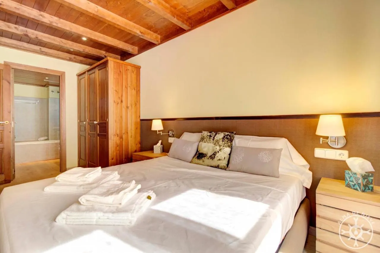 Peulha De Alma De Nieve Apartment Baqueira Beret Spain